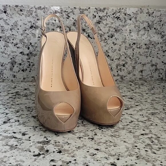 Giuseppe Zanotti slingback peeptoe pumps - Picture 10 of 16